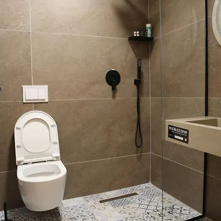 Lala Hotell